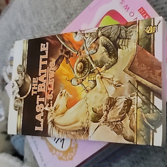 Boxed set, 7 books in The Chronicles of Narnia by CS Lewis - Picture 4 of 9